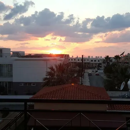 Апартаменты Simon Sunset Хлоракас